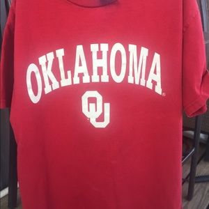 Lot of 2 Nike OU Oklahoma Sooners T Shirt Jacket